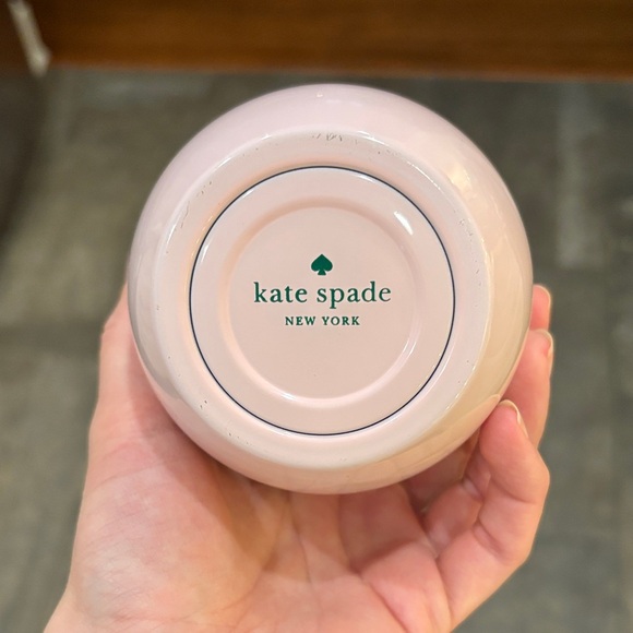 Kate Spade New York Pineapple Insulated Tumbler - Picture 2 of 3